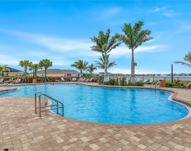 421 Coral Reef Place - Photo Thumbnail 42