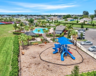 421 Coral Reef Place - Photo Thumbnail 40