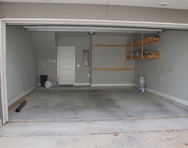 3105 Gillespie Street - Photo Thumbnail 42
