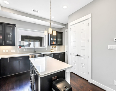 3105 Gillespie Street - Photo Thumbnail 20