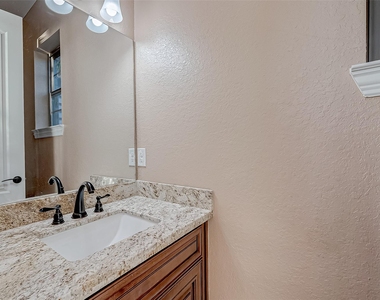 2011 Crescent Drive - Photo Thumbnail 29