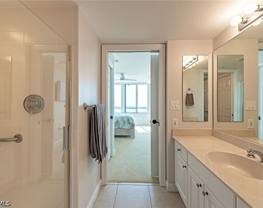 6849 Grenadier Boulevard - Photo Thumbnail 8