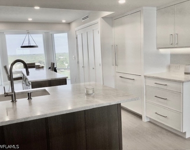 6849 Grenadier Boulevard - Photo Thumbnail 18
