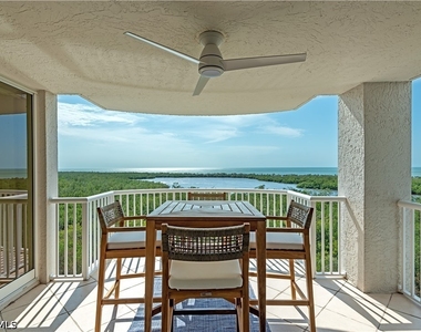 6849 Grenadier Boulevard - Photo Thumbnail 7