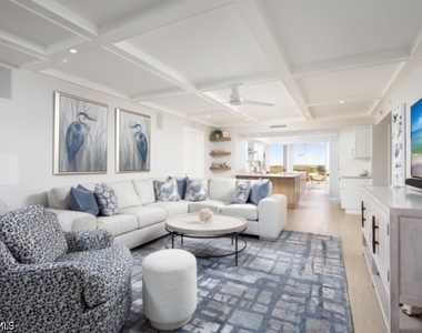 6849 Grenadier Boulevard - Photo Thumbnail 23
