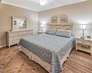 9735 Acqua Court - Photo Thumbnail 9