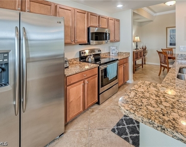 9735 Acqua Court - Photo Thumbnail 7