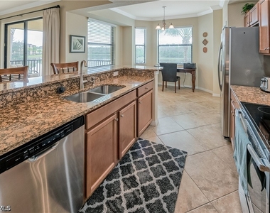 9735 Acqua Court - Photo Thumbnail 6