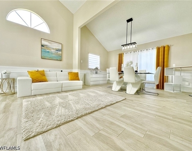 3639 Kent Drive - Photo Thumbnail 8
