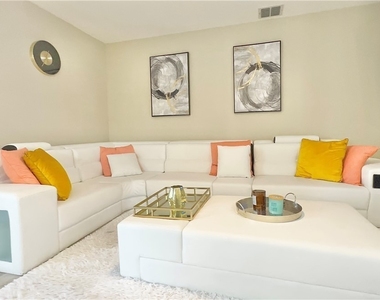 3639 Kent Drive - Photo Thumbnail 20