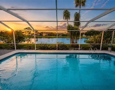 3639 Kent Drive - Photo Thumbnail 2