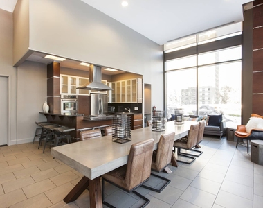 801 Amsterdam Ave - Photo Thumbnail 28