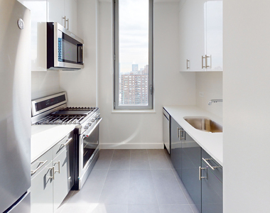 801 Amsterdam Ave - Photo Thumbnail 1