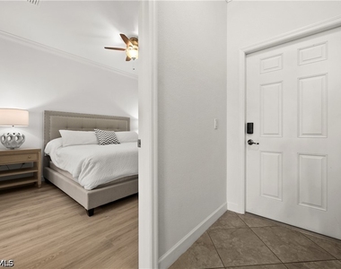 10345 Heritage Bay Boulevard - Photo Thumbnail 15