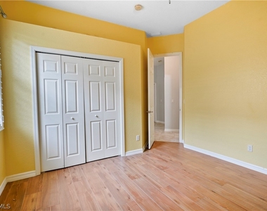6522 Waverly Green Way - Photo Thumbnail 16