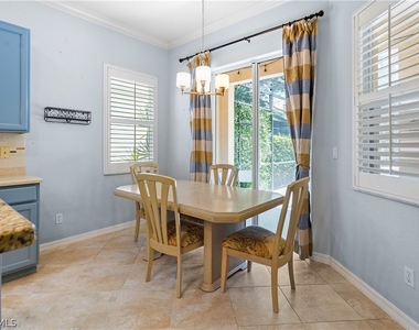 6522 Waverly Green Way - Photo Thumbnail 7
