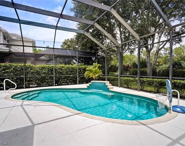 6522 Waverly Green Way - Photo Thumbnail 18