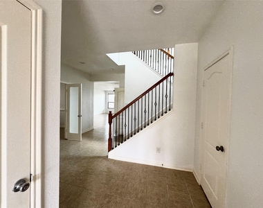 7540 Connemara Drive - Photo Thumbnail 2