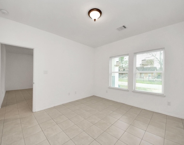 9210 Wheatley Street - Photo Thumbnail 13