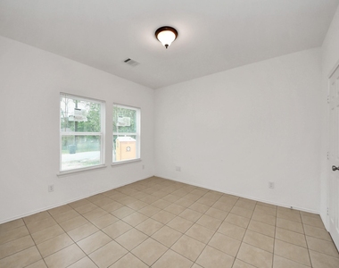 9210 Wheatley Street - Photo Thumbnail 10