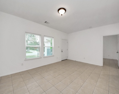 9210 Wheatley Street - Photo Thumbnail 8
