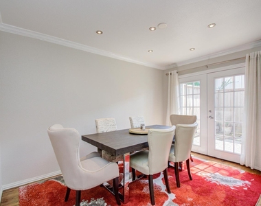 5807 Beverly Hill Street - Photo Thumbnail 4