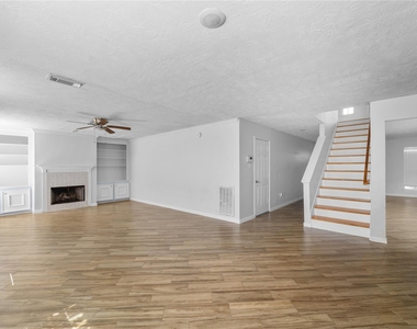 11959 Swords Creek Road - Photo Thumbnail 6