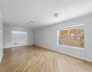 11959 Swords Creek Road - Photo Thumbnail 14