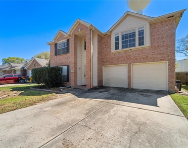 11959 Swords Creek Road - Photo Thumbnail 4