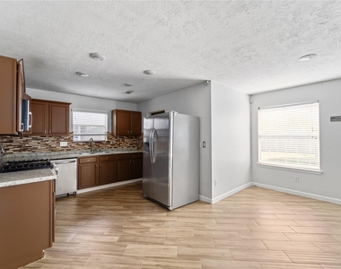 11959 Swords Creek Road - Photo Thumbnail 10