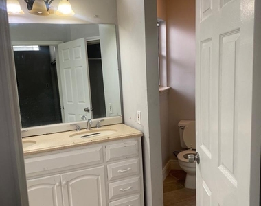 9339 Stonecreek Lane - Photo Thumbnail 8