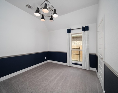 8703 Azalea Crossing Ct - Photo Thumbnail 24