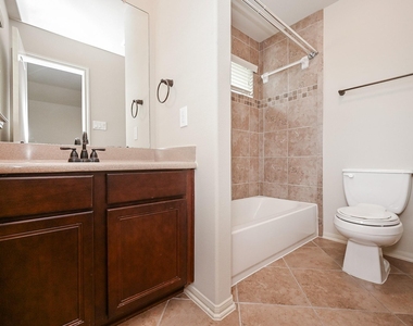 19 Sandwell Place - Photo Thumbnail 14