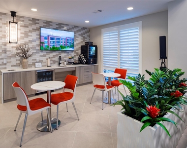15915 Kingfield Drive - Photo Thumbnail 8