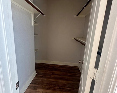 11685 Alief Clodine Road - Photo Thumbnail 10
