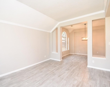 23122 Beech Canyon Drive - Photo Thumbnail 10