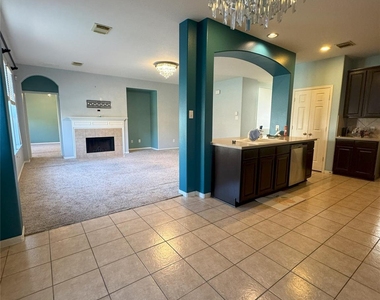 18022 Oak Orchard Lane - Photo Thumbnail 12