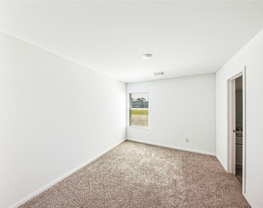 16802 N Marie Village Dr - Photo Thumbnail 13