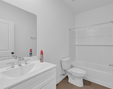 319 Bismuth Drive - Photo Thumbnail 12