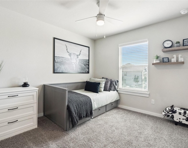 520-1102b Powell Drive - Photo Thumbnail 19