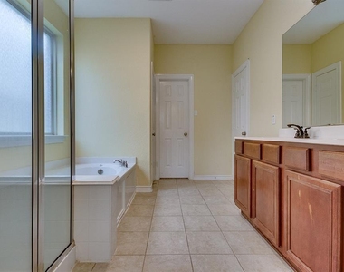 26307 Sundown Cove Lane - Photo Thumbnail 14