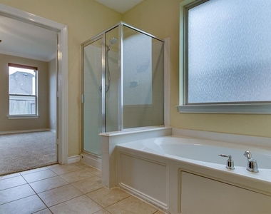 26307 Sundown Cove Lane - Photo Thumbnail 16