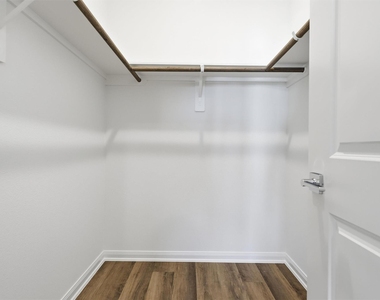 9906 Clark Canyon Lane - Photo Thumbnail 30