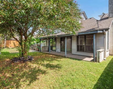 3218 Freshmeadows Drive - Photo Thumbnail 13