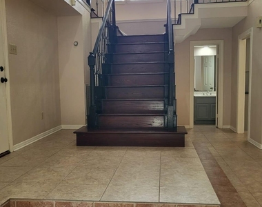 14810 Rancho Vista Drive - Photo Thumbnail 1