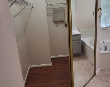 14810 Rancho Vista Drive - Photo Thumbnail 23