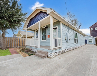 921 Kern Street - Photo Thumbnail 2