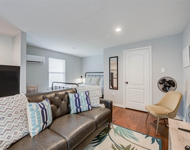 921 Kern Street - Photo Thumbnail 14
