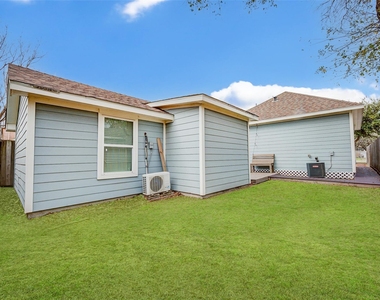 921 Kern Street - Photo Thumbnail 21