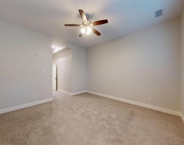 504 Nursery Rd - Photo Thumbnail 17